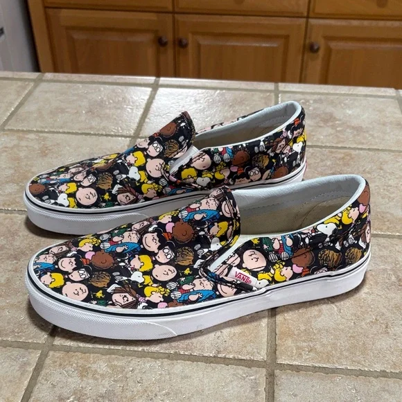 Vans Women’s or Men’s Peanuts Print Slip-On Sneakers - Multicolor - Picture 2 of 7